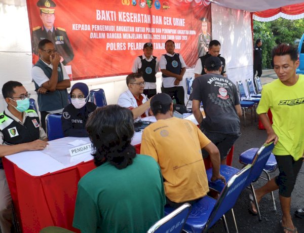Polres Pelabuhan Tanjungperak Cek Kesehatan Gratis Pengemudi Angkutan Umum dan Ojol